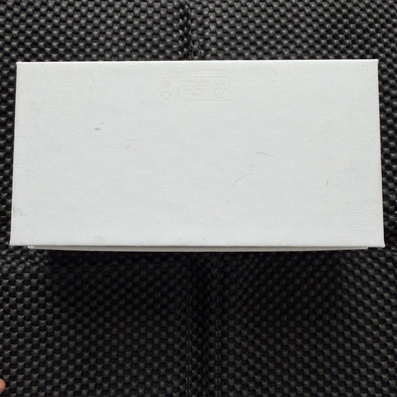 Celine Empty White Sunglass Box Gift Box Storage Box 7.5 x 4 x 2 - Picture 2 of 9